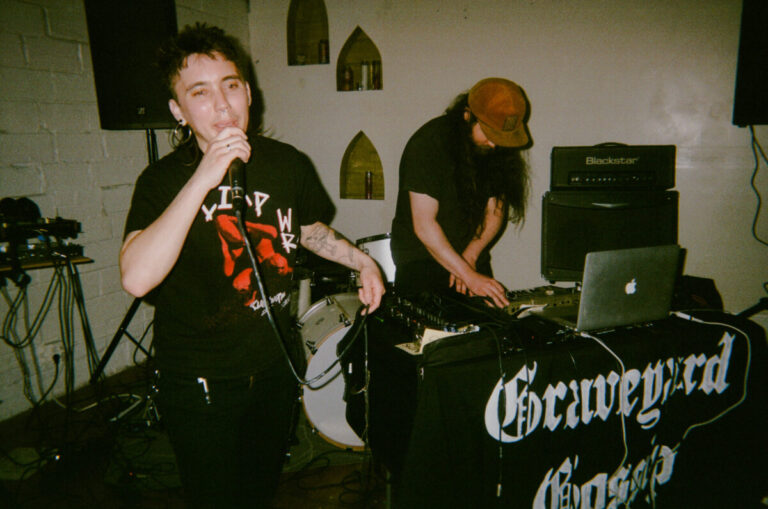 20190419 04 graveyard