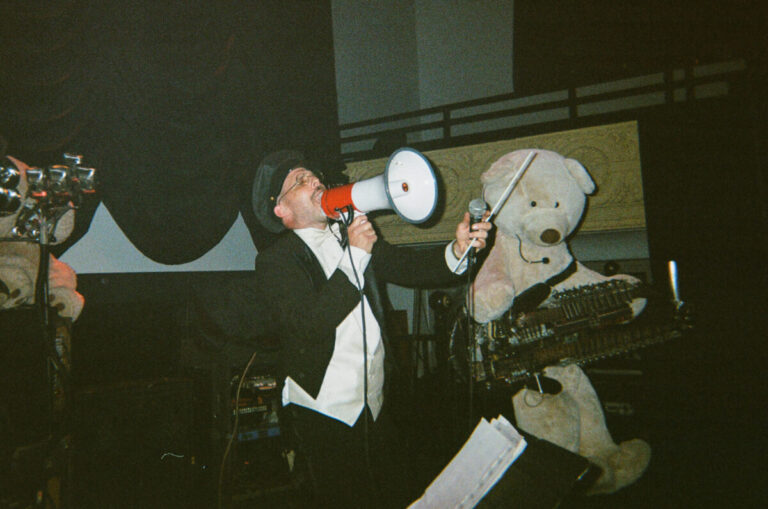 20230929 01 teddy
